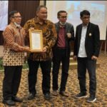 SK JMSI Sebagai Konstituen Dewan Pers Diserahkan Hendry Bangun