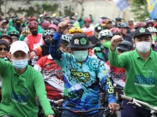 Menyatukan umat beragama dengan Gowes bersama