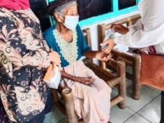 Pemkab Tangerang Dirikan Dapur Umum di Kampung Gaga