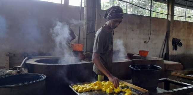 Harga Kedelai Naik, Pedagang Tahu Meradang