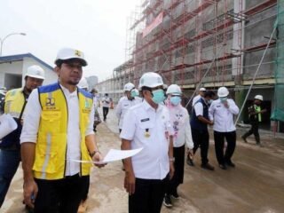 Pj Walikota Tangerang Sidak Proyek Pembangunan Pasar Anyar