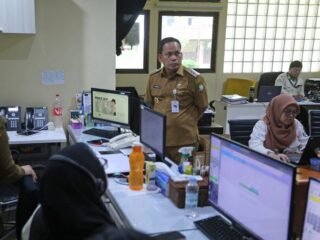 Pj Walikota Tangerang Sidak Pelayanan Publik dan Command Center