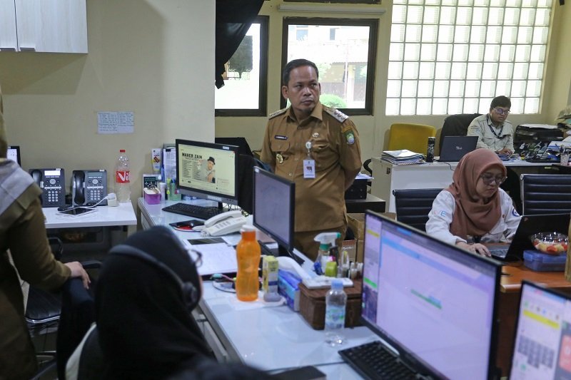 Pj Walikota Tangerang Sidak Pelayanan Publik dan Command Center