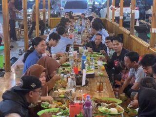 Lesehan Nyaman di Saung Pinang 99 Tigaraksa: Kuliner Lezat dan Terjangkau